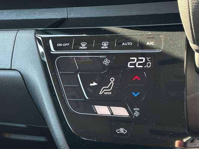 日産 ルークス HWS X プロパイロットED 千葉県 2024(令6)年 0.9万km ホワイトパール 純正9インチナビ/全周囲カメラ/デジタルインナーミラー/パーキングアシスト/衝突被害軽減システム/バックカメラ/クルーズコントロール/両側パワースライドドア/横滑り防止装置/ETC/アイドリングストップ/LEDヘッドライト/フォグランプ/オートライト/ウィンカーミラー/電動格納ミラー/純正14インチAW/シートリフター/プッシュスタート/スマートキー/フロアマット/スペアキー/取扱説明書/保証書