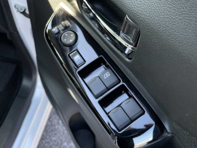 日産 ルークス HWS X プロパイロットED 千葉県 2024(令6)年 0.9万km ホワイトパール 純正9インチナビ/全周囲カメラ/デジタルインナーミラー/パーキングアシスト/衝突被害軽減システム/バックカメラ/クルーズコントロール/両側パワースライドドア/横滑り防止装置/ETC/アイドリングストップ/LEDヘッドライト/フォグランプ/オートライト/ウィンカーミラー/電動格納ミラー/純正14インチAW/シートリフター/プッシュスタート/スマートキー/フロアマット/スペアキー/取扱説明書/保証書