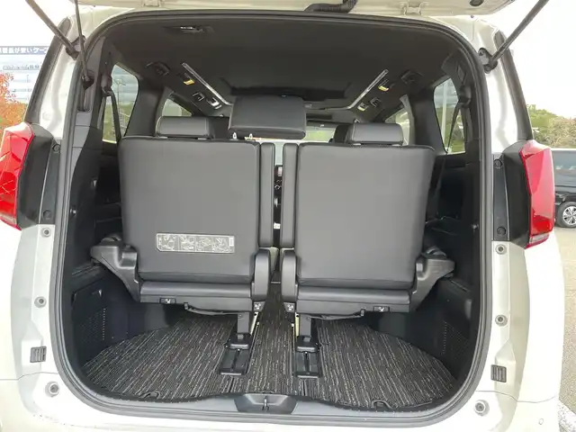 トヨタ アルファード S タイプゴールド 大阪府 2021(令3)年 3.9万km ホワイトパールクリスタルシャイン ワンオーナー　/純正９インチナビ　/   フルセグＴＶ/CD/DVD/Bluetooth/USB　/バックモニター　/フリップダウンモニター　/ツインムーンルーフ/トヨタセーフティセンス/コーナーセンサー　　/両側パワースライドドア　/電動リアゲート　/オットマン/純正18インチアルミホイール　/ビルトインＥＴＣ2.0/三眼ＬＥＤ/取扱説明書/保証書/記録簿