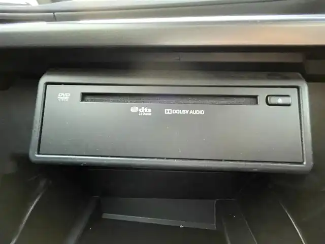 トヨタ アルファード S タイプゴールド 大阪府 2021(令3)年 3.9万km ホワイトパールクリスタルシャイン ワンオーナー　/純正９インチナビ　/   フルセグＴＶ/CD/DVD/Bluetooth/USB　/バックモニター　/フリップダウンモニター　/ツインムーンルーフ/トヨタセーフティセンス/コーナーセンサー　　/両側パワースライドドア　/電動リアゲート　/オットマン/純正18インチアルミホイール　/ビルトインＥＴＣ2.0/三眼ＬＥＤ/取扱説明書/保証書/記録簿