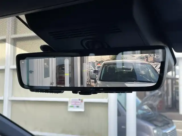 トヨタ アルファードハイブリット エグゼクティブ ラウンジ 東京都 2024(令6)年 2.4万km プラチナホワイトパールマイカ 純正ナビ/純正後席モニター/フルセグTV/Bluetooth/CD/DVD/USB/HDMI/左右独立ムーンルーフ/ユニバーサルステップ (左右)/JBLプレミアムサウンド/前後ドライブレコーダー/Toyota Safety Sense/・プリクラッシュセーフティ/・レーントレーシングアシスト/・先行車発進告知機能/・オートマチックハイビーム/・レーダークルーズコントロール/・クリアランスソナー/・ロードサインアシスト/・ブラインドスポットモニター/・ヘッドアップディスプレイ/パノラミックビューモニター/アドバンスドパーク/リアエンターテインメント/ETC2.0/デジタルインナーミラー/前後コーナーセンサー/両側パワースライドドア/パワーシート/パワーバックドア/シートヒーター/ベンチレーション/ステアリングヒーター/LEDヘッドライト/17インチ純正アルミホイール/スマートキー