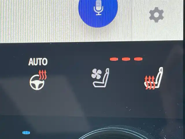 トヨタ アルファードハイブリット エグゼクティブ ラウンジ 東京都 2024(令6)年 2.4万km プラチナホワイトパールマイカ 純正ナビ/純正後席モニター/フルセグTV/Bluetooth/CD/DVD/USB/HDMI/左右独立ムーンルーフ/ユニバーサルステップ (左右)/JBLプレミアムサウンド/前後ドライブレコーダー/Toyota Safety Sense/・プリクラッシュセーフティ/・レーントレーシングアシスト/・先行車発進告知機能/・オートマチックハイビーム/・レーダークルーズコントロール/・クリアランスソナー/・ロードサインアシスト/・ブラインドスポットモニター/・ヘッドアップディスプレイ/パノラミックビューモニター/アドバンスドパーク/リアエンターテインメント/ETC2.0/デジタルインナーミラー/前後コーナーセンサー/両側パワースライドドア/パワーシート/パワーバックドア/シートヒーター/ベンチレーション/ステアリングヒーター/LEDヘッドライト/17インチ純正アルミホイール/スマートキー