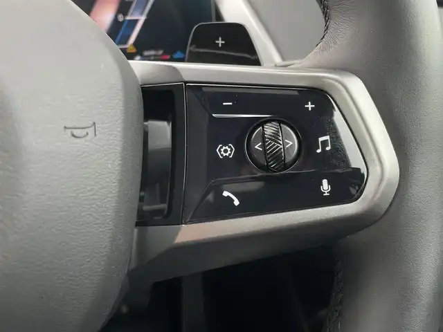 ＢＭＷ ＢＭＷ Ｘ３ 20d xDrive Mスポーツ 東京都 2024(令6)年 0.5万km アルピンホワイトⅢ 純正ナビ/DTV/360°カメラ/ハーマンカードンスピーカー/ハーフレザーシート/シートベンチレーション/シートヒーター/パワーシート/オートテールゲート/ETC/スペアキー1本/保証書/取説