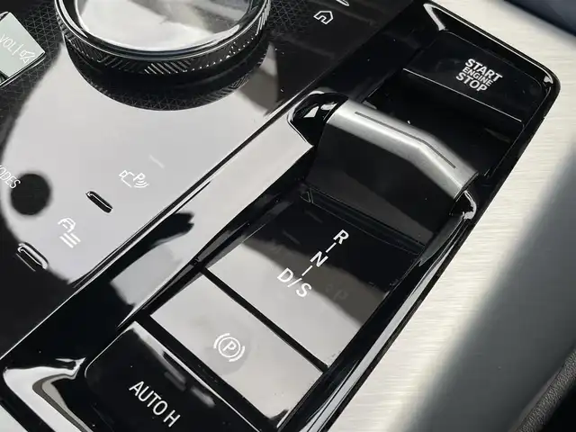 ＢＭＷ ＢＭＷ Ｘ３ 20d xDrive Mスポーツ 東京都 2024(令6)年 0.5万km アルピンホワイトⅢ 純正ナビ/DTV/360°カメラ/ハーマンカードンスピーカー/ハーフレザーシート/シートベンチレーション/シートヒーター/パワーシート/オートテールゲート/ETC/スペアキー1本/保証書/取説