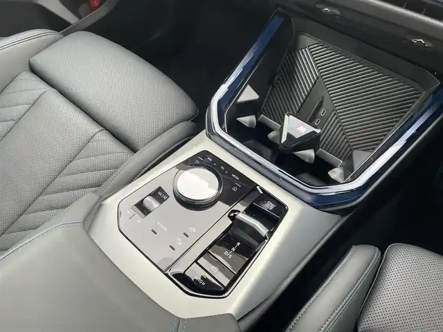 ＢＭＷ ＢＭＷ Ｘ３ 20d xDrive Mスポーツ 東京都 2024(令6)年 0.5万km アルピンホワイトⅢ 純正ナビ/DTV/360°カメラ/ハーマンカードンスピーカー/ハーフレザーシート/シートベンチレーション/シートヒーター/パワーシート/オートテールゲート/ETC/スペアキー1本/保証書/取説