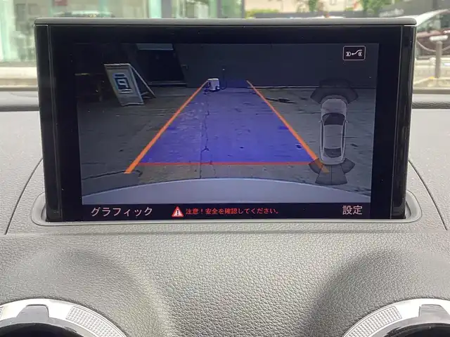 車両画像13