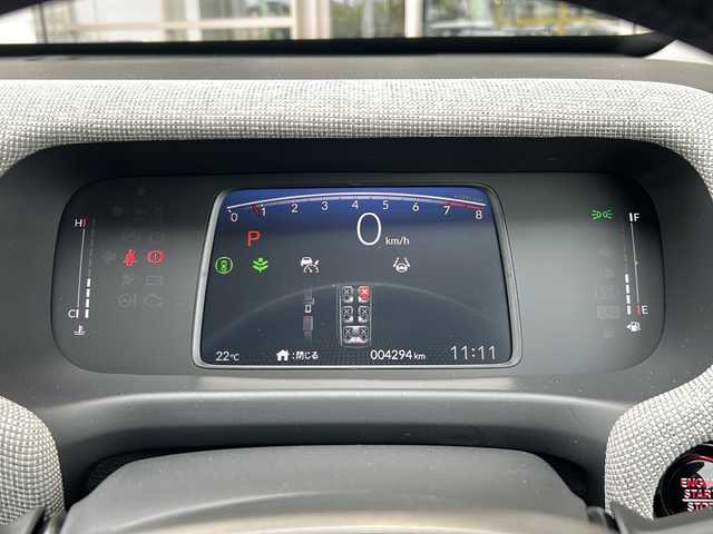 ホンダ フリード AIR EX 静岡県 2024(令6)年 0.5万km プラチナホワイトパール 純正ナビ/・FM/・AM/・TV/・Apple Car Play/・Android Auto/・Bluetooth/・USB/主要装備/・バックカメラ/・ホンダセンシング/・車線逸脱防止/・誤発進抑制/・コーナーセンサー/・追従クルコン/・横滑り防止装置/・ＬＥＤヘッドライト/・サイドカーテンエアバッグ/・純正フロアマット/・運転席+助手席シートヒーター/・リヤクーラー