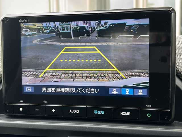 ホンダ フリード AIR EX 静岡県 2024(令6)年 0.5万km プラチナホワイトパール 純正ナビ/・FM/・AM/・TV/・Apple Car Play/・Android Auto/・Bluetooth/・USB/主要装備/・バックカメラ/・ホンダセンシング/・車線逸脱防止/・誤発進抑制/・コーナーセンサー/・追従クルコン/・横滑り防止装置/・ＬＥＤヘッドライト/・サイドカーテンエアバッグ/・純正フロアマット/・運転席+助手席シートヒーター/・リヤクーラー