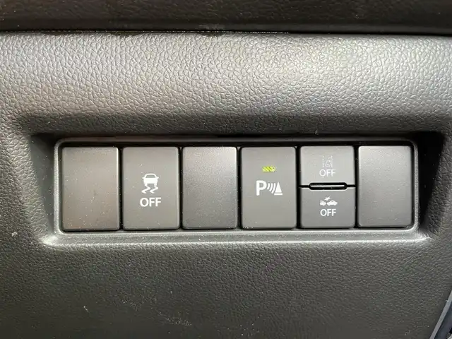 スズキ スイフト スポーツ 滋賀県 2022(令4)年 2.4万km スーパーブラックパール 禁煙車/社外ディスプレイオーディオ/（CD/DVD/USB/Bluetooth）/ビルトインETC/前方ドライブレコーダー/衝突軽減ブレーキ/車線逸脱警報/クリアランスソナー/レーンキープアシスト/革巻きステアリング/追従型クルーズコントロール/ステアリングリモコン/D席シートヒーター/LEDヘッドライト/フォグランプ/オートヘッドライト/BLITZ車高調/純正アルミホイール/純正フロアマット/電動格納ミラー/スペアキー1本