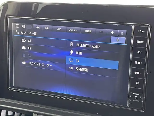 日産 セレナ e－パワー ハイウェイスター V 群馬県 2023(令5)年 1万km プリズムホワイト 純正１２．３型ナビ　アラウンドビューモニター　プロパイロット　両側パワースライドドア　デジタルインナーミラー　ＡＨＢ　純正１６インチＡＷ　コーナーセンサー　ステアリングリモコン　ＥＴＣ　禁煙車
