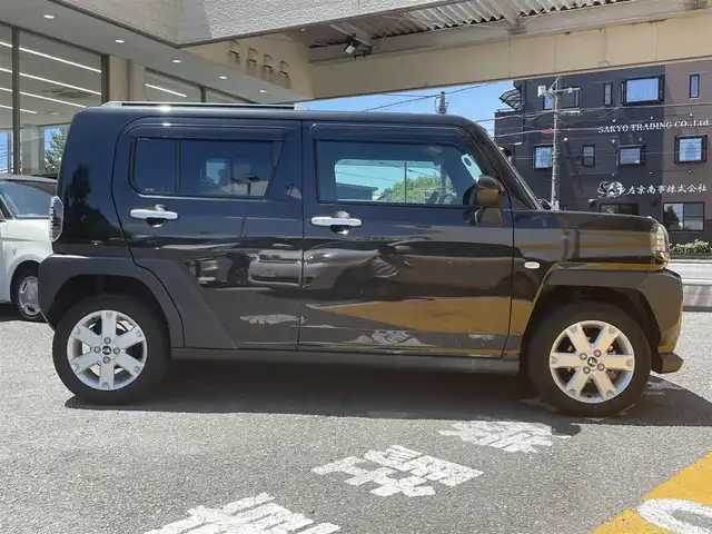 ダイハツ タフト G 静岡県 2021(令3)年 1.4万km ブラックマイカメタリック ワンオーナー/ガラスルーフ/純正ナビ/フルセグTV/DVD/CD/SD/MSV/BT/バックカメラ/前席シートヒーター /衝突軽減ブレーキ/レーンキープアシスト/前後コーナーセンサー/ナビ連動ドライブレコーダー/ETC/TVキャンセラー/LEDヘッドライト/LEDフォグ/スマートキー×2/保証書/取扱説明書/ナビ取扱説明書/R6点検記録簿有