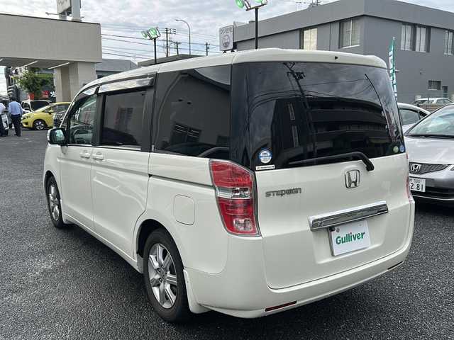 ホンダ ステップワゴン G Lパッケージ 大阪府 2009(平21)年 10万km プレミアムホワイトパール ETC/ドライブレコーダー/両側PWスライドドア/社外ナビ/ワンセグTV/革巻きステアリング/純正フロアマット