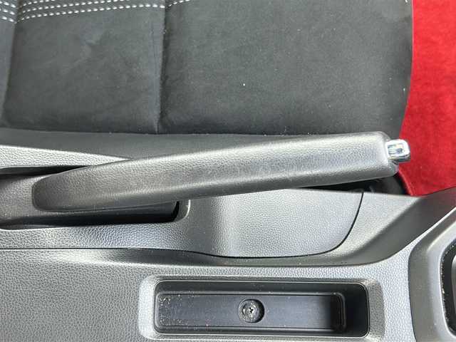 ホンダ Ｓ６６０ α 佐賀県 2016(平28)年 1.3万km 白 バックカメラ/衝突軽減システム/ETC/プッシュスタート/クルーズコントロール/アイドリングストップ/ウィンカーミラー/スマートキー/ＣＴＢＡ/ＳＰＯＲＴ/ステアリングスイッチ/パドルシフト/オートライト/オートエアコン/社外フロアマット/盗難防止装置/横滑り防止装置/過給機ターボ