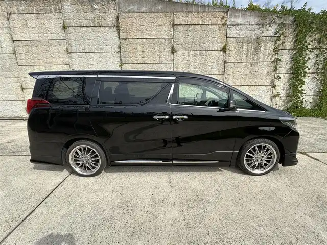トヨタ アルファード S タイプゴールド 長崎県 2021(令3)年 3.2万km ブラック モデリスタエアロ（F/S/R下）/純正ナビ/（CD/DVD/BT/フルセグ）/バックカメラ/フリップダウンモニター/衝突軽減システム/レーンアシスト/コーナーセンサー/レーダークルーズ/ETC/両側パワースライドドア/パワーバックドア/社外20インチAW/前後ドライブレコーダー