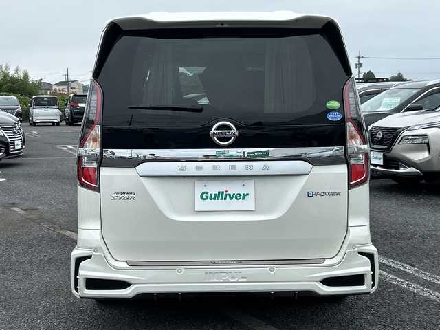 日産 セレナ e－パワー ハイウェイスター V 千葉県 2020(令2)年 4.9万km ブリリアントホワイトパール ＩＭＰＵＬエアロ　１０型ナビ　全方位カメラ　フリップダウンモニター プロパイロット フルセグ BT ETC ドラレコ 両側パワースライド ハンズフリーオートスライド パーキングアシスト HDMI