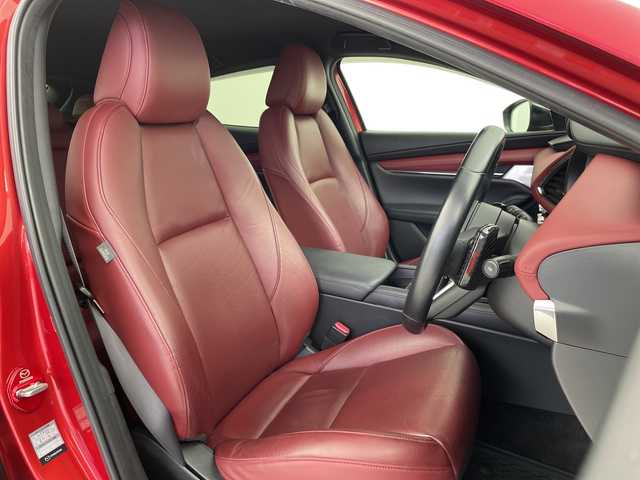 マツダ マツダ３ファストバック 20S バーガンディセレクション 愛知県 2020(令2)年 4.6万km ソウルレッドクリスタルM i-stop/社外サスペンション/社外柿本マフラー/純正ナビ/全方位モニター/フルセグ/赤革シート/シートヒーター/ステアリングヒーター/クルーズコントロール/BOSEサウンドシステム/・HUD/・BSM/ビルトインETC/保証書/取扱説明書