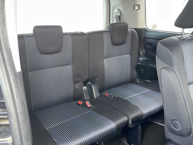 トヨタ ノア Si 長野県 2014(平26)年 12.1万km ダークバイオレットマイカメタリック (株)IDOMが運営する【じしゃロン長野店】の自社ローン専用車両になりますこちらは現金またはオートローンご利用時の価格です。自社ローンご希望の方は別途その旨お申付け下さい/純正ナビ　/バックカメラ　/ＥＴＣ　/ステアリングスイッチ　/両側パワースライドドア　/フリップダウンモニター　/前後ドライブレコーダー　/純正１６インチアルミホイール