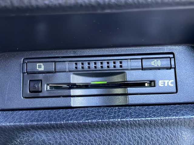 トヨタ ノア Si 長野県 2014(平26)年 12.1万km ダークバイオレットマイカメタリック (株)IDOMが運営する【じしゃロン長野店】の自社ローン専用車両になりますこちらは現金またはオートローンご利用時の価格です。自社ローンご希望の方は別途その旨お申付け下さい/純正ナビ　/バックカメラ　/ＥＴＣ　/ステアリングスイッチ　/両側パワースライドドア　/フリップダウンモニター　/前後ドライブレコーダー　/純正１６インチアルミホイール