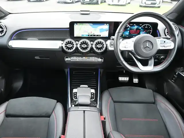 メルセデス・ベンツ ＧＬＢ２００ｄ AMGライン 千葉県 2020(令2)年 3.2万km イリジウムシルバー レーダーセーフティパッケージ/アクティブブレーキアシスト/アクティブレーンキーピングアシスト/レーンチェンジアシスト/ブラインドスポットアシスト/アテンションアシストト/パノラミックスライディングルーフ/ディストロニック/パワーバックドア/ハーフレザーシート/前席パワーシート/シートヒーター/純正ナビ/地デジTV/【Bluetooth接続】/360°カメラ/ドライブレコーダー（前後撮影）/革巻きステアリング/ステアリングスイッチ/パドルシフト/ETC/LEDヘッドライト/ウインカーミラー/パークトロニック/純正19インチアルミホイル/サイド/カーテンエアバッグ/キーレスゴー