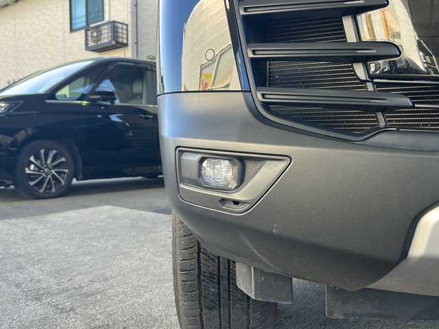 トヨタ ランドクルーザー GRスポーツ 京都府 2023(令5)年 4.1万km ブラック 12.3インチ純正ディスプレイオーディオナビ/フルセグTV/CD/DVD再生機能/Bluetooth/Miracast/USB入力端子/ＪＢＬサウンド　/サンルーフ　/ルーフレール/全方位カメラ　/前方純正ドライブレコーダー/ETC2.0/ＨＵＤ　/ディーゼル　/４ＷＤ　/ＢＳＭ　/メモリーシート/ベンチレーター　/シートヒーター/エアシート/ステアリングヒーター/マルチテレインモニター　/ＲＣＴＡ　/ＲＣＤ　/クリアランスソナー　/クールボックス　/３眼ＬＥＤ/オートライト/オートマチックハイビーム/フロントフォグランプ/純正AW18インチ/デフロック/ルーフレール/Wサイドエアバッグ/カーテンエアバッグ