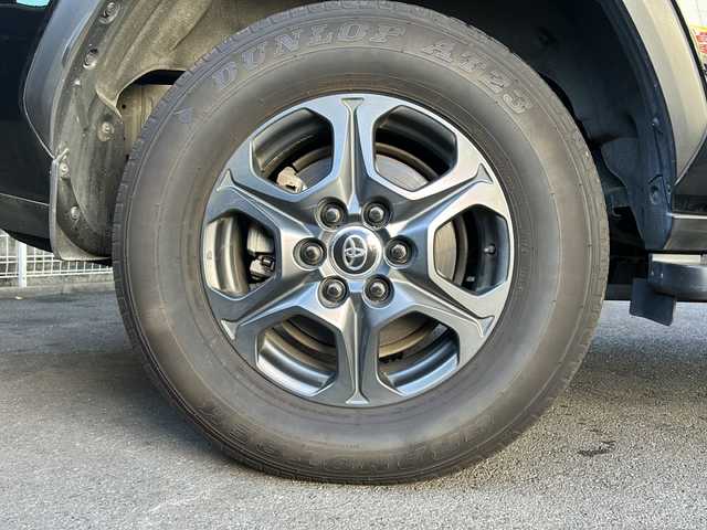 トヨタ ランドクルーザー GRスポーツ 京都府 2023(令5)年 4.1万km ブラック 12.3インチ純正ディスプレイオーディオナビ/フルセグTV/CD/DVD再生機能/Bluetooth/Miracast/USB入力端子/ＪＢＬサウンド　/サンルーフ　/ルーフレール/全方位カメラ　/前方純正ドライブレコーダー/ETC2.0/ＨＵＤ　/ディーゼル　/４ＷＤ　/ＢＳＭ　/メモリーシート/ベンチレーター　/シートヒーター/エアシート/ステアリングヒーター/マルチテレインモニター　/ＲＣＴＡ　/ＲＣＤ　/クリアランスソナー　/クールボックス　/３眼ＬＥＤ/オートライト/オートマチックハイビーム/フロントフォグランプ/純正AW18インチ/デフロック/ルーフレール/Wサイドエアバッグ/カーテンエアバッグ