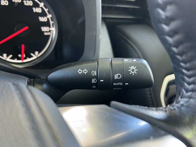 トヨタ ランドクルーザー GRスポーツ 京都府 2023(令5)年 4.1万km ブラック 12.3インチ純正ディスプレイオーディオナビ/フルセグTV/CD/DVD再生機能/Bluetooth/Miracast/USB入力端子/ＪＢＬサウンド　/サンルーフ　/ルーフレール/全方位カメラ　/前方純正ドライブレコーダー/ETC2.0/ＨＵＤ　/ディーゼル　/４ＷＤ　/ＢＳＭ　/メモリーシート/ベンチレーター　/シートヒーター/エアシート/ステアリングヒーター/マルチテレインモニター　/ＲＣＴＡ　/ＲＣＤ　/クリアランスソナー　/クールボックス　/３眼ＬＥＤ/オートライト/オートマチックハイビーム/フロントフォグランプ/純正AW18インチ/デフロック/ルーフレール/Wサイドエアバッグ/カーテンエアバッグ