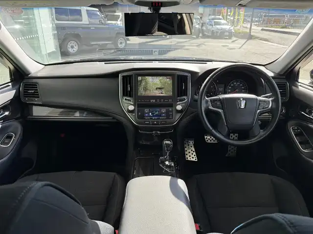 トヨタ クラウン アスリート S 京都府 2013(平25)年 9.8万km ブラック 純正マルチHDDナビ、地デジ、Bluetooth/USB端子/CD/DVD/前席パワーシート/ステアリングスイッチ/バックカメラ/クルーズコントロール/サンルーフ/ディスチャージ/ビルトインETC/保証書/取扱説明書