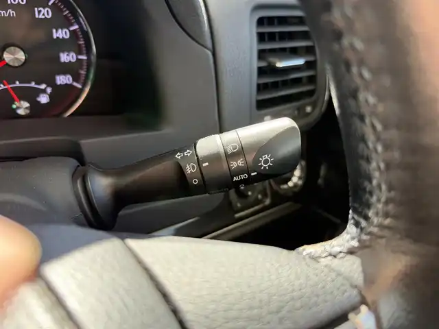 トヨタ クラウン アスリート S 京都府 2013(平25)年 9.8万km ブラック 純正マルチHDDナビ、地デジ、Bluetooth/USB端子/CD/DVD/前席パワーシート/ステアリングスイッチ/バックカメラ/クルーズコントロール/サンルーフ/ディスチャージ/ビルトインETC/保証書/取扱説明書