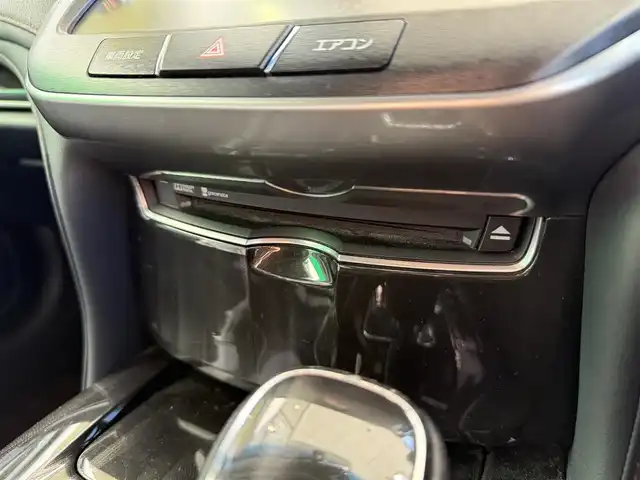 トヨタ クラウン アスリート S 京都府 2013(平25)年 9.8万km ブラック 純正マルチHDDナビ、地デジ、Bluetooth/USB端子/CD/DVD/前席パワーシート/ステアリングスイッチ/バックカメラ/クルーズコントロール/サンルーフ/ディスチャージ/ビルトインETC/保証書/取扱説明書