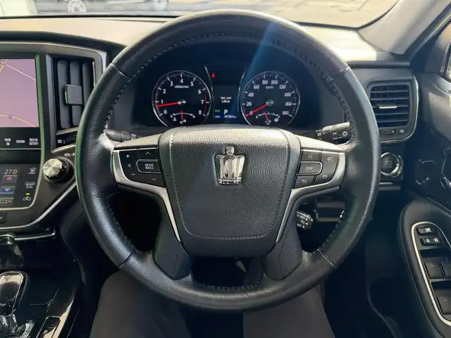 トヨタ クラウン アスリート S 京都府 2013(平25)年 9.8万km ブラック 純正マルチHDDナビ、地デジ、Bluetooth/USB端子/CD/DVD/前席パワーシート/ステアリングスイッチ/バックカメラ/クルーズコントロール/サンルーフ/ディスチャージ/ビルトインETC/保証書/取扱説明書