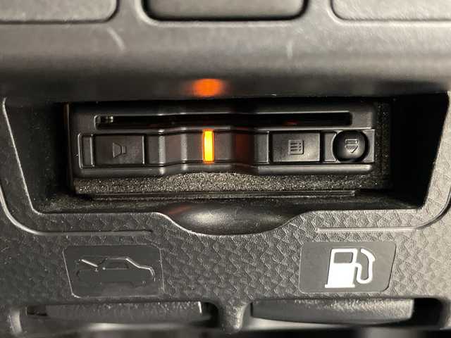 ダイハツ トール Gターボ 岐阜県 2021(令3)年 2.1万km ブラックマイカメタリック フリップダウンモニター/純正SDナビ/フルセグ/BT/DVD/USB/バックカメラ/スマートアシストIII/・衝突軽減ブレーキ/・オートハイビーム/・車線逸脱警報機能/純正ドライブレコーダー/ビルトインETC/前席シートヒーター/クリアランスソナー/両側パワースライドドア/純正フロアマット/サイドバイザー/LEDオートライト/シートバックテーブル/サンシェード/アイドリングストップ/プッシュスタート