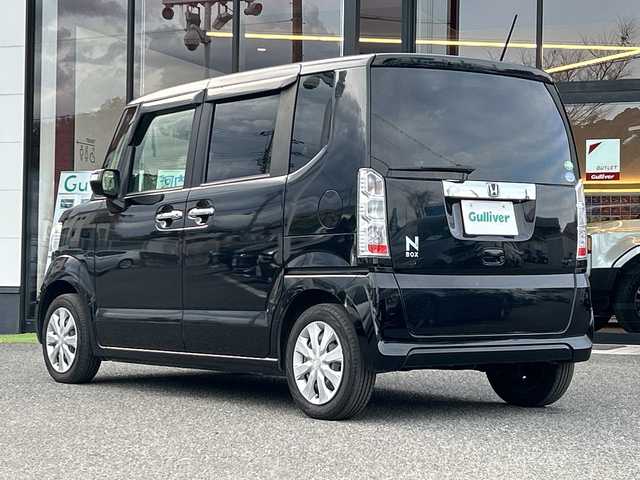 ホンダ Ｎ ＢＯＸ G SSパッケージ 大阪府 2017(平29)年 5.9万km クリスタルブラックパール 衝突軽減　純正ナビ（ＶＸＭ－１７４ＶＦＸＩ）　フルセグＴＶ　ＣＤ　ＤＶＤ　両側パワースライド　前後ドラレコ　バックカメラ　シートヒーター　ＥＴＣ　オートライト　純正フロアマット　