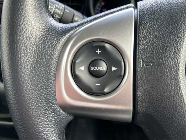 ホンダ Ｎ ＢＯＸ G SSパッケージ 大阪府 2017(平29)年 5.9万km クリスタルブラックパール 衝突軽減　純正ナビ（ＶＸＭ－１７４ＶＦＸＩ）　フルセグＴＶ　ＣＤ　ＤＶＤ　両側パワースライド　前後ドラレコ　バックカメラ　シートヒーター　ＥＴＣ　オートライト　純正フロアマット　