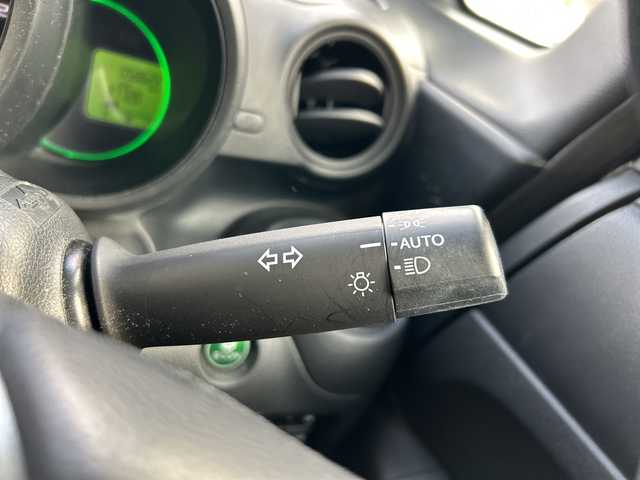 ホンダ Ｎ ＢＯＸ G SSパッケージ 大阪府 2017(平29)年 5.9万km クリスタルブラックパール 衝突軽減　純正ナビ（ＶＸＭ－１７４ＶＦＸＩ）　フルセグＴＶ　ＣＤ　ＤＶＤ　両側パワースライド　前後ドラレコ　バックカメラ　シートヒーター　ＥＴＣ　オートライト　純正フロアマット　