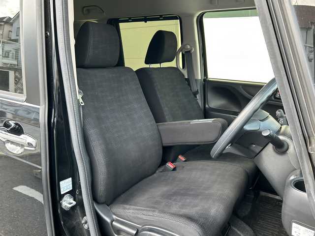 ホンダ Ｎ ＢＯＸ G SSパッケージ 大阪府 2017(平29)年 5.9万km クリスタルブラックパール 衝突軽減　純正ナビ（ＶＸＭ－１７４ＶＦＸＩ）　フルセグＴＶ　ＣＤ　ＤＶＤ　両側パワースライド　前後ドラレコ　バックカメラ　シートヒーター　ＥＴＣ　オートライト　純正フロアマット　