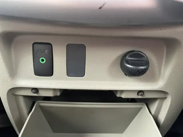 ダイハツ タント X 島根県 2013(平25)年 6.8万km ブライトシルバーメタリック ワンオーナー/純正CDオーディオ　/AM/FM/ETC/アイドリングストップ/片側パワースライドドア　/スマートキー　/純正フロアマット/保証書