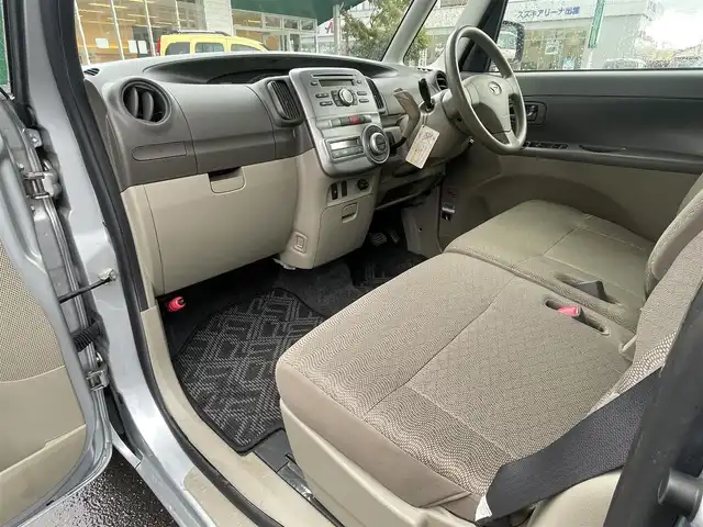 ダイハツ タント X 島根県 2013(平25)年 6.8万km ブライトシルバーメタリック ワンオーナー/純正CDオーディオ　/AM/FM/ETC/アイドリングストップ/片側パワースライドドア　/スマートキー　/純正フロアマット/保証書