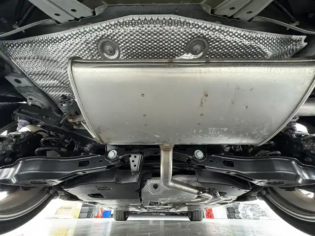 トヨタ カローラ スポーツ ハイブリッドG Z 滋賀県 2020(令2)年 0.5万km パール 純正9インチナビ/Bluetooth/USB/フルセグテレビ/バックカメラ/セーフティセンス/インテリジェントクリアランスソナー/ドライブモードセレクト/LEDヘッドライト/ドライブレコーダー/自動防眩インナーミラー/プッシュスタート/スマートキー