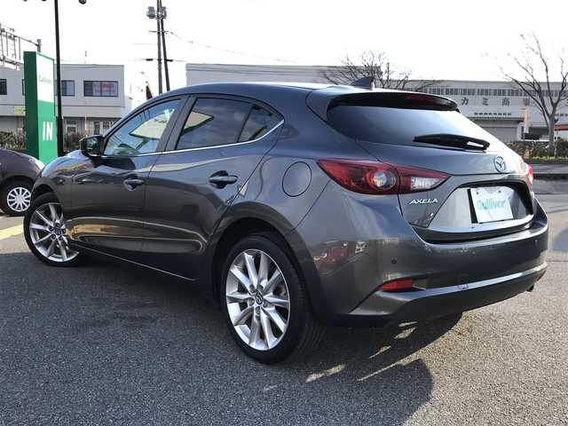 マツダ アクセラ スポーツ 15S プロアクティブ 鳥取県 2018(平30)年 4.4万km マシーングレープレミアムM 純正ナビ/フルセグ/CD/DVD/BT/USB/バックカメラ/衝突軽減ブレーキ/レーダークルーズコントロール/ブラインドスポットモニター/ヘットアップディスプレイ/リアクロストラフィックアラート/ハイビームアシスト/運転席パワーシート/メモリー機能付き/前席シートヒーター/ステアリングヒーター/パドルシフト/LEDヘットライト/フォグライト/純正18インチアルミホイール/プッシュエンジンスタート/アイドリングストップ/スマートキー