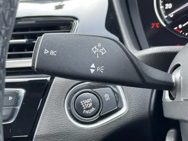 ＢＭＷ Ｘ１ xDrive 18d xライン 埼玉県 2019(平31)年 6.3万km アルピンホワイトⅢ ワンオーナー/ハーフレザーシート/純正HDDナビ/(Bluetooth/USB)/アダプティブクルーズコントロール/アンビエントライト/コーナーセンサー/シートヒーター/純正18インチアルミホイール/電動リアゲート/スマートキー/ミラーETC