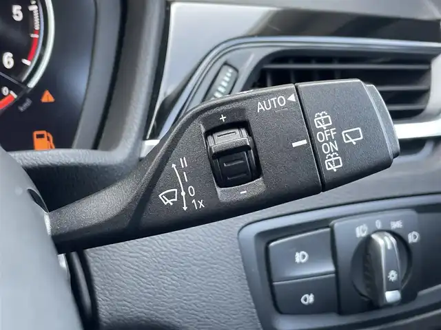 ＢＭＷ Ｘ１ xDrive 18d xライン 埼玉県 2019(平31)年 6.3万km アルピンホワイトⅢ ワンオーナー/ハーフレザーシート/純正HDDナビ/(Bluetooth/USB)/アダプティブクルーズコントロール/アンビエントライト/コーナーセンサー/シートヒーター/純正18インチアルミホイール/電動リアゲート/スマートキー/ミラーETC