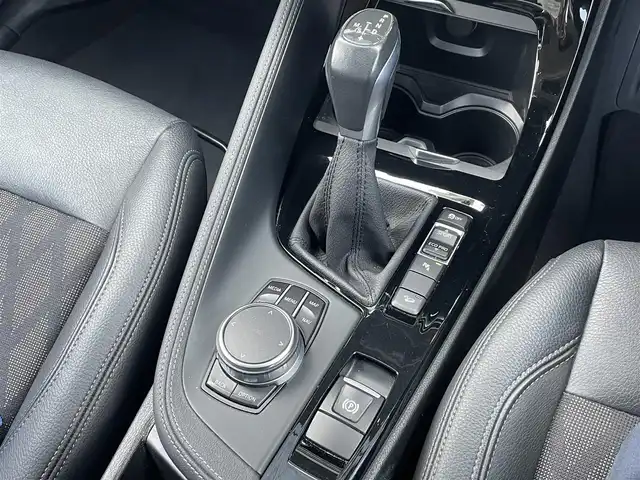 ＢＭＷ Ｘ１ xDrive 18d xライン 埼玉県 2019(平31)年 6.3万km アルピンホワイトⅢ ワンオーナー/ハーフレザーシート/純正HDDナビ/(Bluetooth/USB)/アダプティブクルーズコントロール/アンビエントライト/コーナーセンサー/シートヒーター/純正18インチアルミホイール/電動リアゲート/スマートキー/ミラーETC