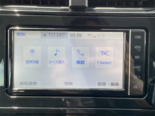 トヨタ プリウス S 道東・釧路十勝 2019(平31)年 9.6万km ホワイトパールクリスタルシャイン 登録時走行距離96064km/純正SDナビ【Bluetooth】/フルセグTV/バックカメラ/追従クルコン/コーナーセンサー/プッシュスタート/LEDライト/ETC/ドアバイザー/ステアリングスイッチ/禁煙車/フォグランプ/レーダー探知機/ウィンカーミラー/フォグランプ