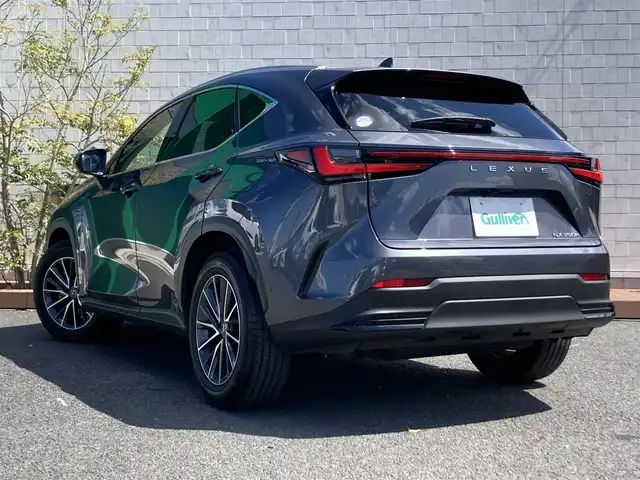 レクサス ＮＸ 350h 茨城県 2023(令5)年 1.2万km ソニッククロム ワンオーナー /純正ナビ/（FM/AM/BT/フルセグ） /アクティブクルーズコントロール /パワーシート /パワーバックドア /ドライブレコーダー/全方位カメラ /サンルーフ /ルーフレール /スマートキー /衝突軽減ブレーキ/ウィンカーミラー/プッシュスタート/コーナーセンサー/LEDヘッドライト/デジタルインナーミラー/パドルシフト/ブラインドスポットモニター