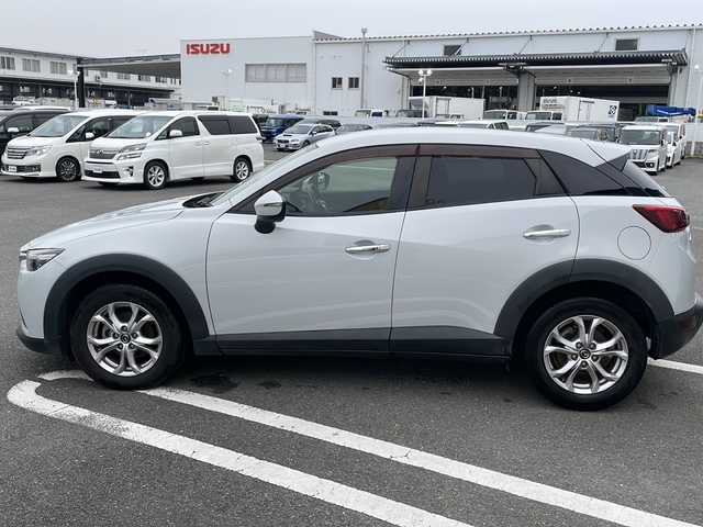 マツダ ＣＸ－３ XD 熊本県 2015(平27)年 10.4万km セラミックM (株)IDOMが運営する【じしゃロン熊本店】の自社ローン専用車両になります/こちらは現金またはオートローンご利用時の価格です。自社ローンご希望の方は別途その旨お申付け下さい./純正ナビ/バックカメラ/ステアリングスイッチ/クルーズコントロール/純正フロアマット/MT付AT/ビルトインETC/アイドリングストップ
