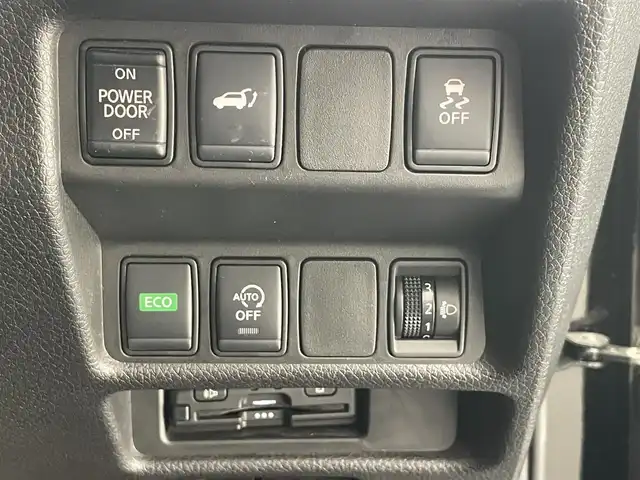 日産 エクストレイル 20Xi Vセレクション 愛知県 2021(令3)年 2.1万km ダイヤモンドブラック 純正９型ナビ　全方位カメラ　プロパイロット　デジタルインナーミラー　防水シート　シートヒーター　電動リアゲート　ルーフレール　LEDオートライト　エマージェンシーブレーキ　衝突軽減　追従クルコン　レーンアシスト　前後ドラレコ　電動パーキングブレーキ　禁煙