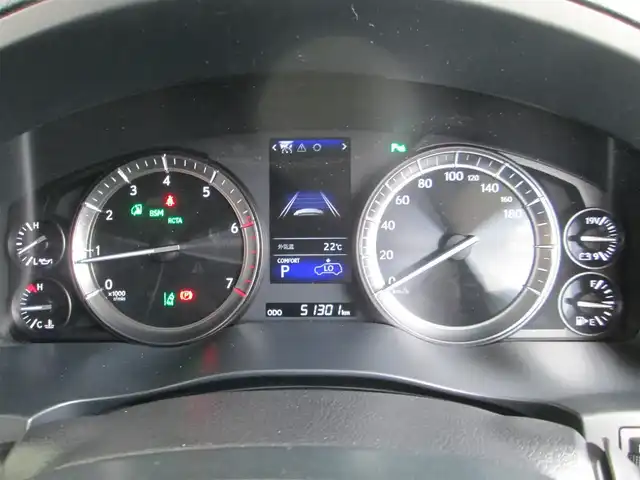 レクサス ＬＸ 570 千葉県 2017(平29)年 5.2万km ソニッククォーツ モデリスタエアロ/マークレビンソンサウンドシステム/12.3インチメーカーオプションナビ/　【DVD/BD/Bluetooth/SD/USB/CD/AUX/ラジオ】/パノラミックビューモニター/サンルーフ/サンフレアブラウンレザーシート/全席パワーシート/シートヒーター/エアシート/Lexus Safety System/三眼LEDヘッドライト/純正21インチアルミホイール/ハンドルヒーター/クールボックス/ステアリングスイッチ/パドルシフト/パワーバックドア/オートライト/プッシュスタート/スマートキー/スペアキー×2/純正フロアマット/ドアバイザー/新車保証書/取扱説明書/ナビ説明書