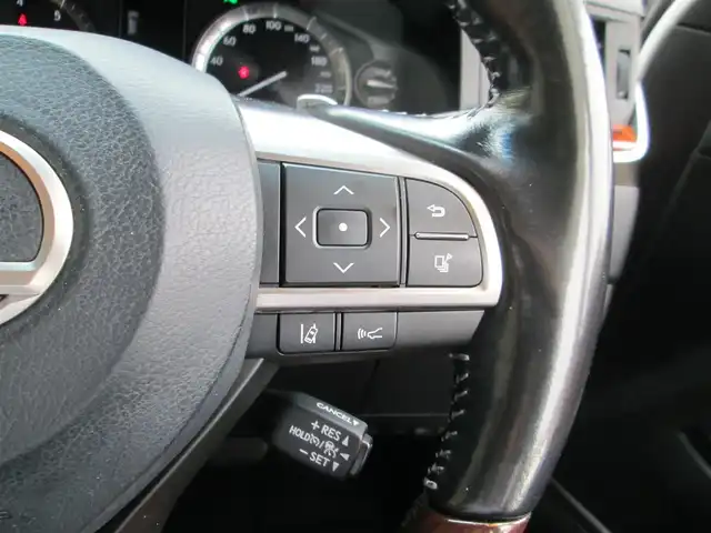 レクサス ＬＸ 570 千葉県 2017(平29)年 5.2万km ソニッククォーツ モデリスタエアロ/マークレビンソンサウンドシステム/12.3インチメーカーオプションナビ/　【DVD/BD/Bluetooth/SD/USB/CD/AUX/ラジオ】/パノラミックビューモニター/サンルーフ/サンフレアブラウンレザーシート/全席パワーシート/シートヒーター/エアシート/Lexus Safety System/三眼LEDヘッドライト/純正21インチアルミホイール/ハンドルヒーター/クールボックス/ステアリングスイッチ/パドルシフト/パワーバックドア/オートライト/プッシュスタート/スマートキー/スペアキー×2/純正フロアマット/ドアバイザー/新車保証書/取扱説明書/ナビ説明書