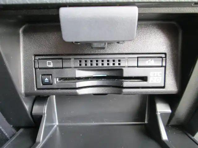 レクサス ＬＸ 570 千葉県 2017(平29)年 5.2万km ソニッククォーツ モデリスタエアロ/マークレビンソンサウンドシステム/12.3インチメーカーオプションナビ/　【DVD/BD/Bluetooth/SD/USB/CD/AUX/ラジオ】/パノラミックビューモニター/サンルーフ/サンフレアブラウンレザーシート/全席パワーシート/シートヒーター/エアシート/Lexus Safety System/三眼LEDヘッドライト/純正21インチアルミホイール/ハンドルヒーター/クールボックス/ステアリングスイッチ/パドルシフト/パワーバックドア/オートライト/プッシュスタート/スマートキー/スペアキー×2/純正フロアマット/ドアバイザー/新車保証書/取扱説明書/ナビ説明書