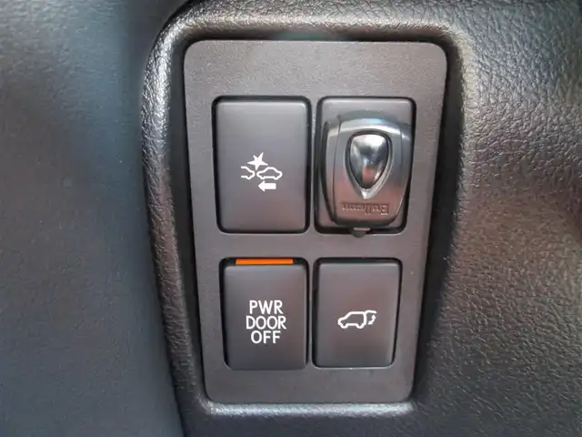 レクサス ＬＸ 570 千葉県 2017(平29)年 5.2万km ソニッククォーツ モデリスタエアロ/マークレビンソンサウンドシステム/12.3インチメーカーオプションナビ/　【DVD/BD/Bluetooth/SD/USB/CD/AUX/ラジオ】/パノラミックビューモニター/サンルーフ/サンフレアブラウンレザーシート/全席パワーシート/シートヒーター/エアシート/Lexus Safety System/三眼LEDヘッドライト/純正21インチアルミホイール/ハンドルヒーター/クールボックス/ステアリングスイッチ/パドルシフト/パワーバックドア/オートライト/プッシュスタート/スマートキー/スペアキー×2/純正フロアマット/ドアバイザー/新車保証書/取扱説明書/ナビ説明書